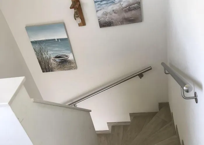 Strandhaus - Seeschwalbe Og Appartamento Fehmarnsund